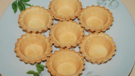 тарталетки с курицей и грибами
