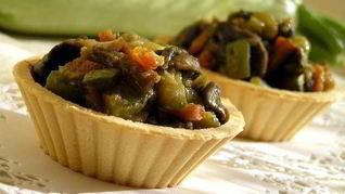 Тарталетки с начинкой из овощей и грибов