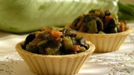 тарталетки с начинкой из овощей и грибов