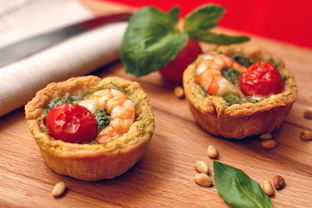 Тарталетки с песто и креветками