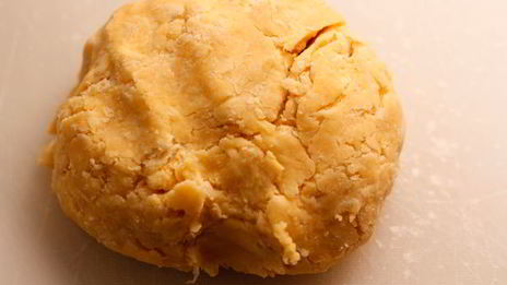 тарталетки с песто и креветками