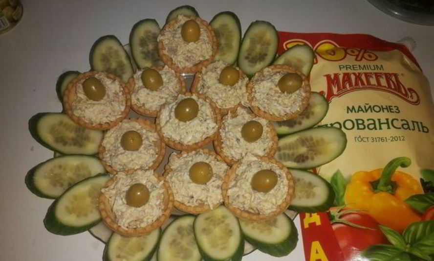 Рецепт тарталетки с рыбным салатом