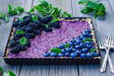 Черничный тарт с мятой