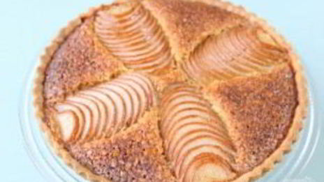 грушевый тарт с миндалем