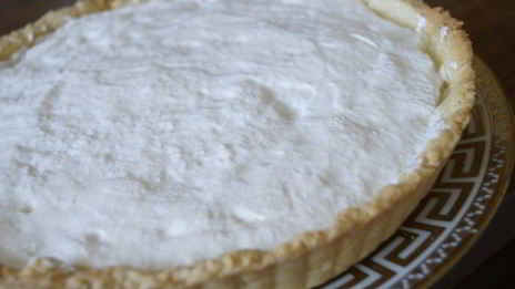 лимонный тарт с меренгой по мотивам пьера эрме