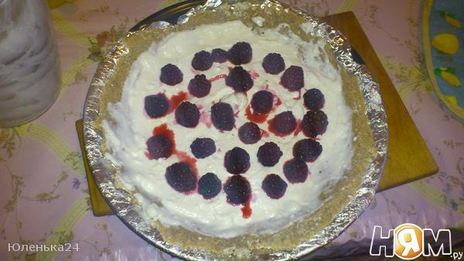 овсяный тарт с ежевикой