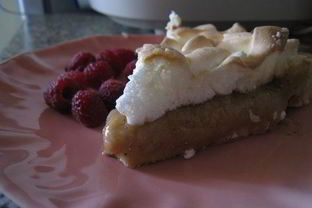 Тарт Грушевая массала под меренгой