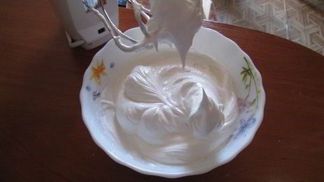 тарт грушевая массала под меренгой