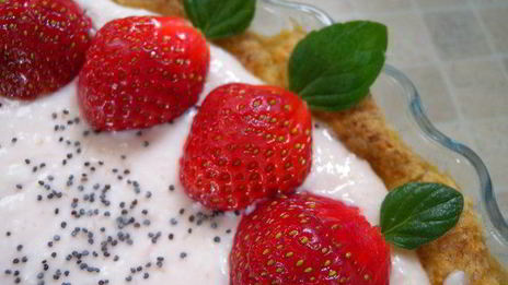 тарт с клубничным суфле