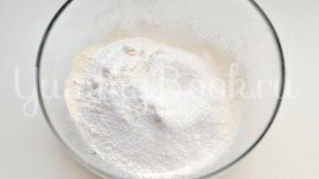 тарт с кокосовым молоком и грушами