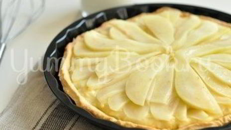 тарт с кокосовым молоком и грушами