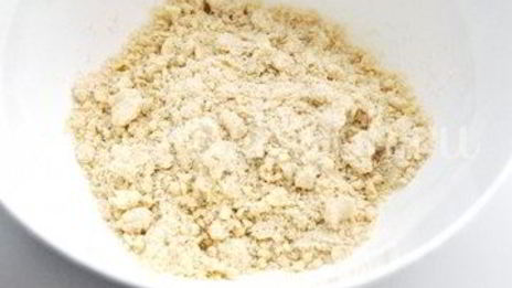 тарт с кокосовым молоком и грушами