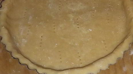 тарт с куриной печенью