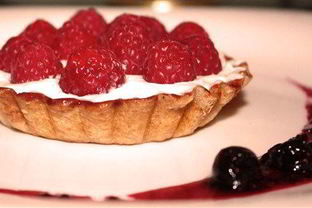 Тарт с малиной