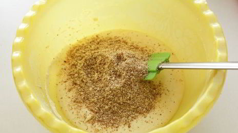 тарт с миндалем и яблоками