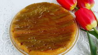 Тарт с ревенем и кардамоном