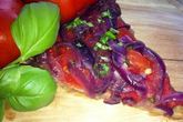 Тарт с томатами и карамельным луком