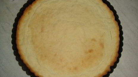 тарт с заварным кремом и малиновым желе