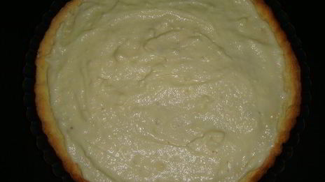 тарт с заварным кремом и малиновым желе