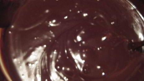 трюфельный тарт с малиной