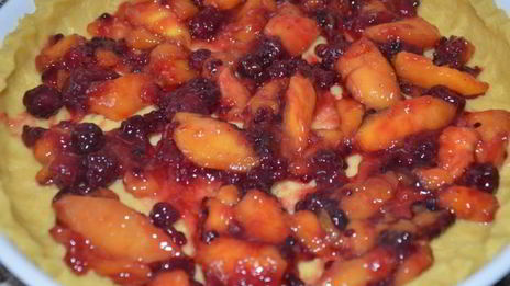 творожный тарт с персиками