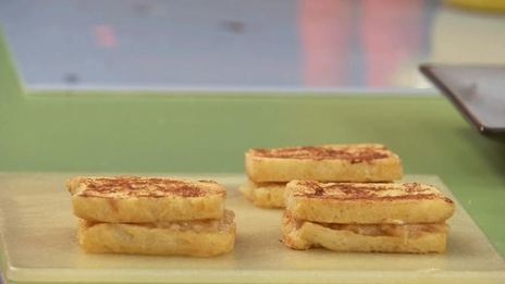 тосты с бананом и сыром