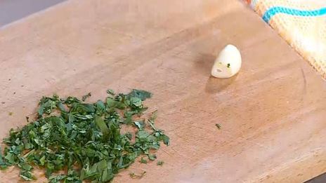 тосты с индейкой и овощами