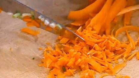 тосты с индейкой и овощами