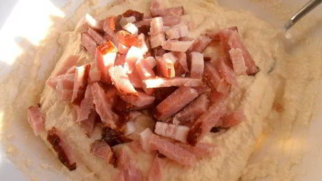 глазунья в съедобной сковородке