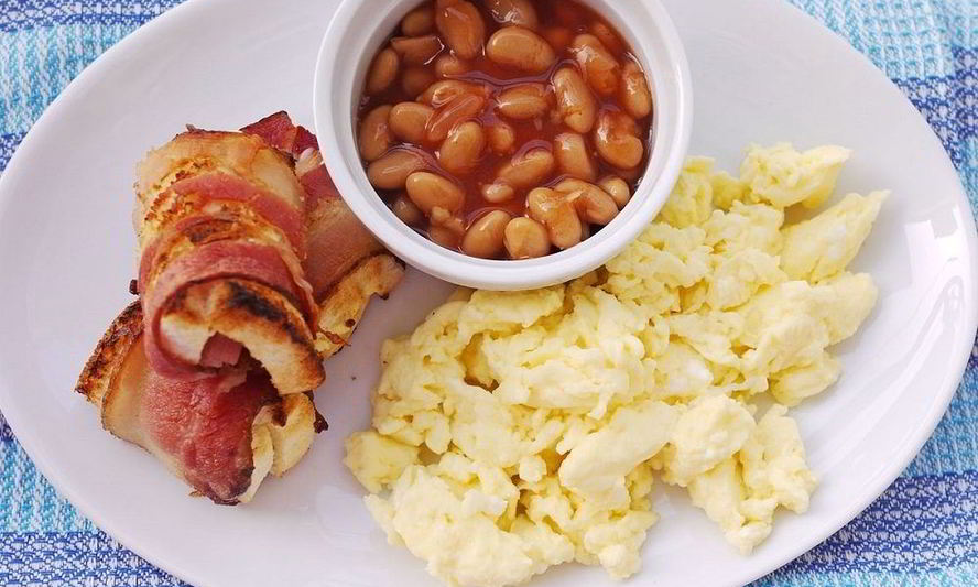 Рецепт яичница с фасолью