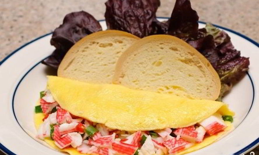 Рецепт яичница с крабовыми палочками