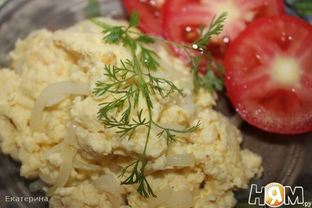 Яичница с луком