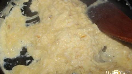 яичница с луком