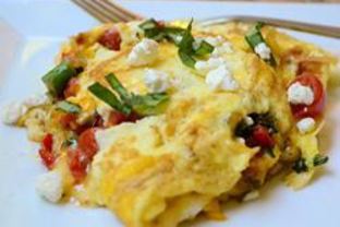 Яичница с помидорами и сладким перцем