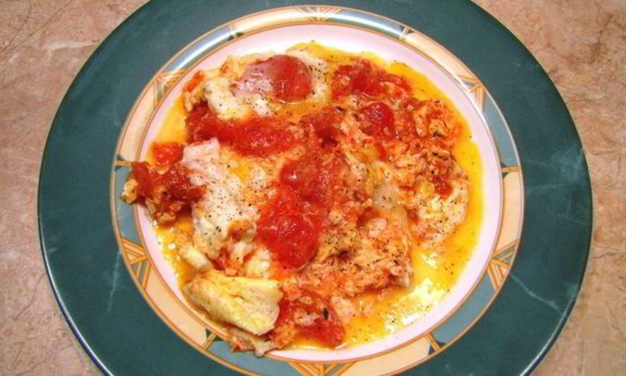 Рецепт яичница с помидорами — великое сочетание продуктов