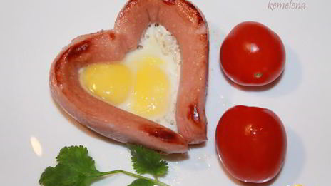 яичница с сосиской breakfast for you