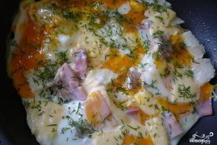 Яичница с ветчиной и сыром