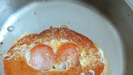 яичница в хлебе