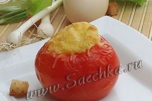 Яичница в помидоре