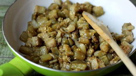 закуска из баклажанов с майонезом и чесноком