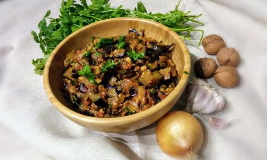 Рецепт закуска из баклажанов с орехами