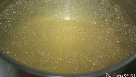 базовое заливное из курицы с сухой кавказской аджикой