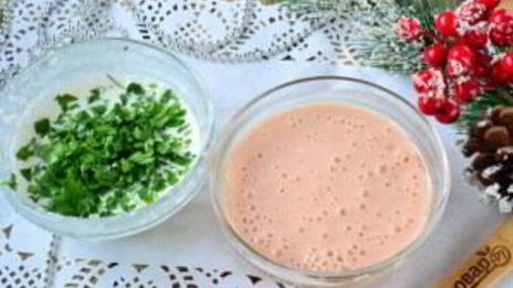 двухцветное заливное с ветчиной и маринованными огурцами