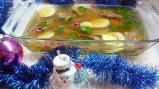 Заливное из говяжьего языка