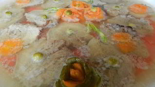 Заливное из свиного языка с желатином