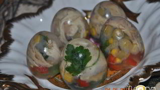 Заливное в яйце