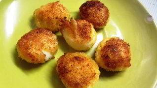 Жареные шарики из моцареллы