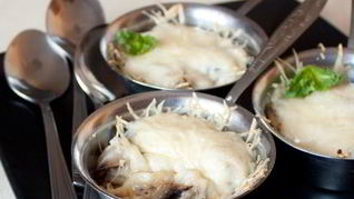 Грибной жульен из шампиньонов