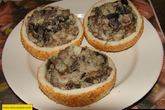 Жульен в булочках с курицей и грибами