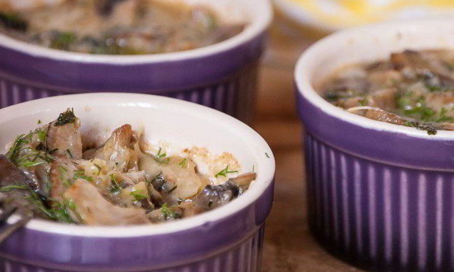 Рецепт жюльен из индейки и грибов